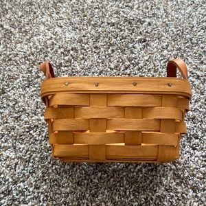1998 Longaberger vintage basket